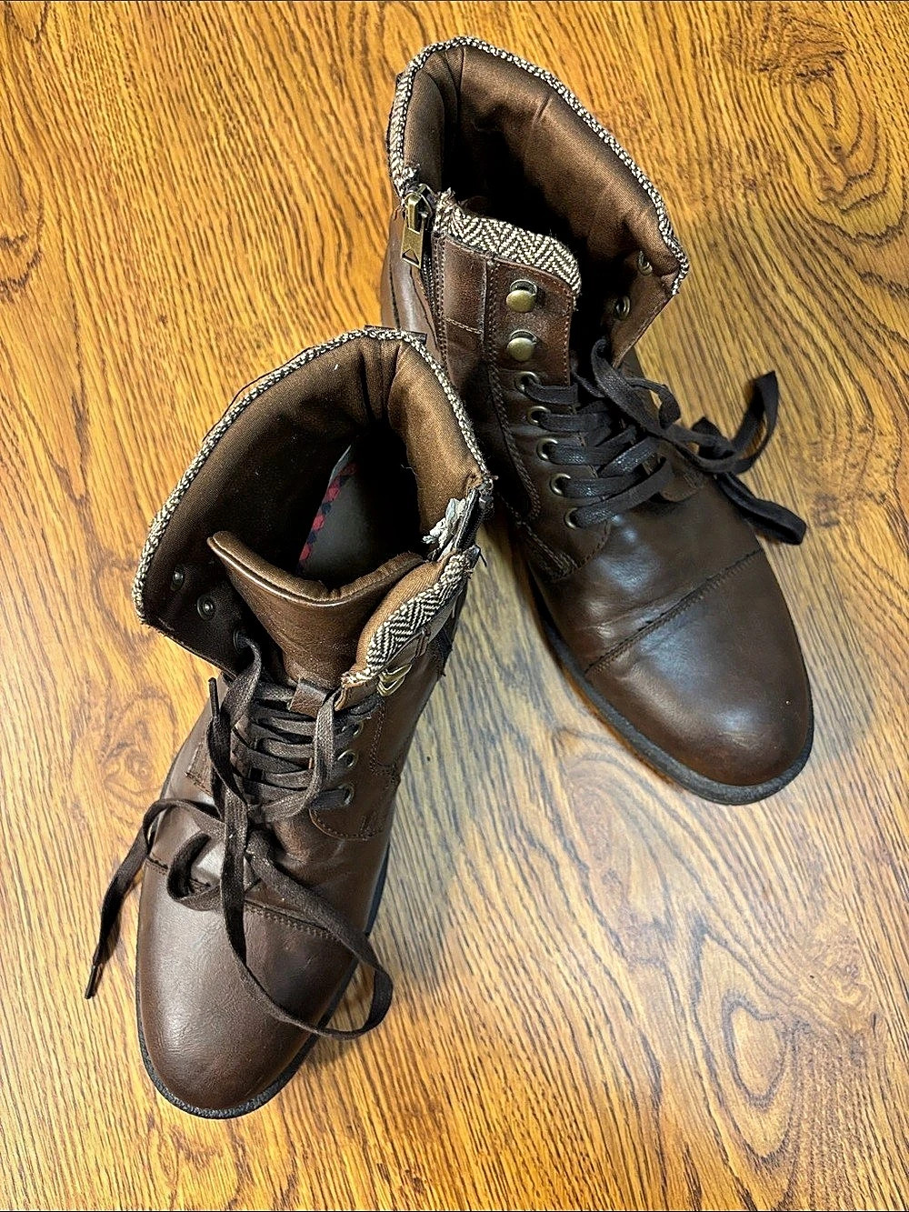 Women's Brown Combat Boots Like New